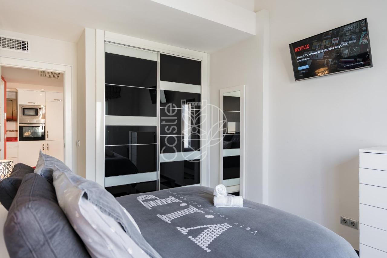 Malaga Benalmadena Puerto Marina Playa Vacacional Luxury Apartment Bagian luar foto