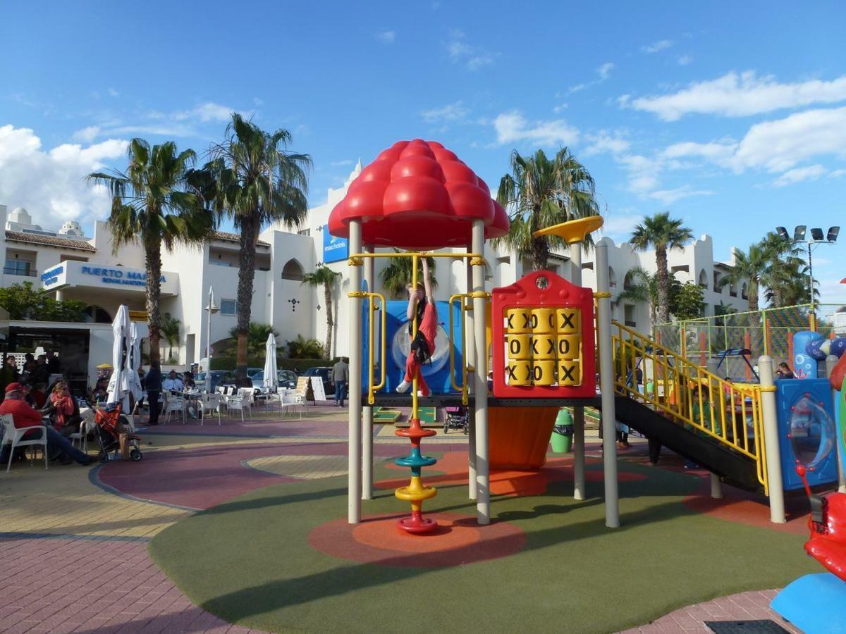 Malaga Benalmadena Puerto Marina Playa Vacacional Luxury Apartment Bagian luar foto